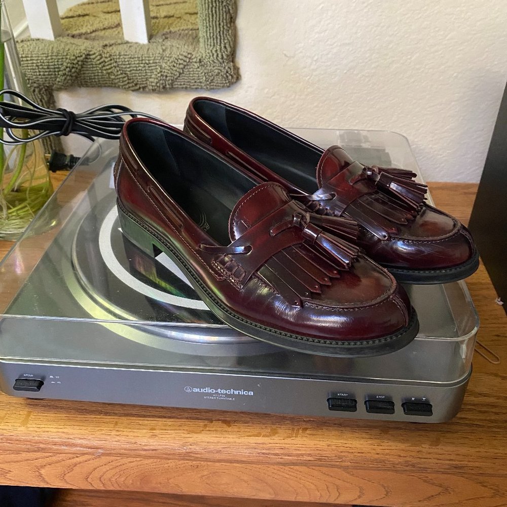 Tod's Gomma Ru Frangia & Nappine Loafers, Size 37.5